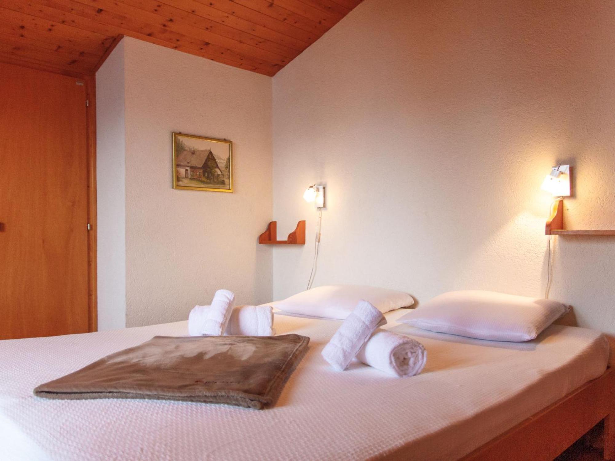 Chalet Les Etoiles By Interhome น็องดัช ภายนอก รูปภาพ